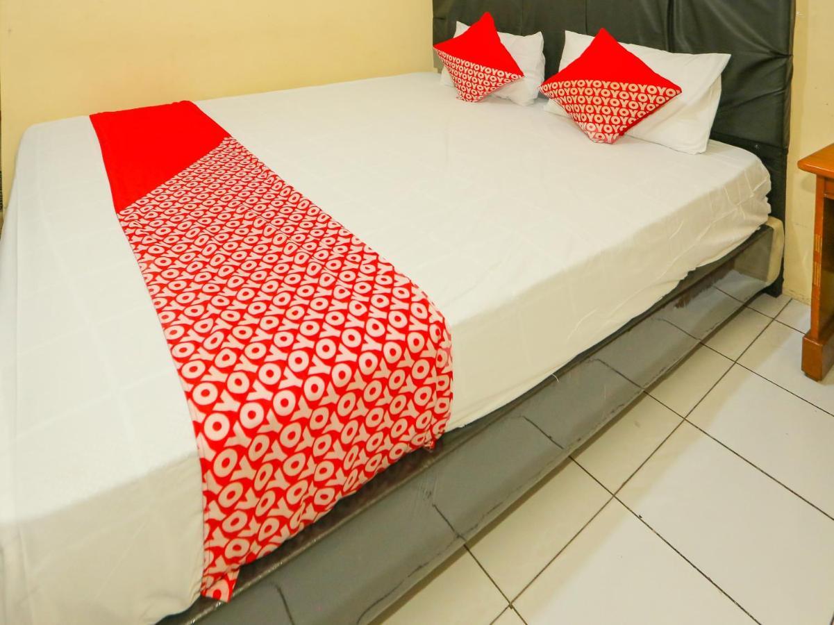 Oyo 93136 Hotel Santo Djaya 2 ボゴール エクステリア 写真