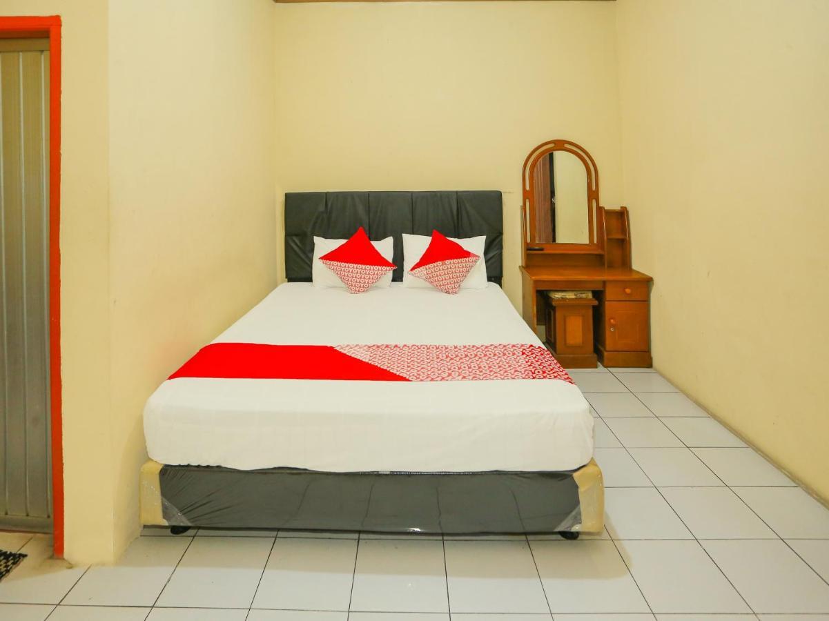 Oyo 93136 Hotel Santo Djaya 2 ボゴール エクステリア 写真