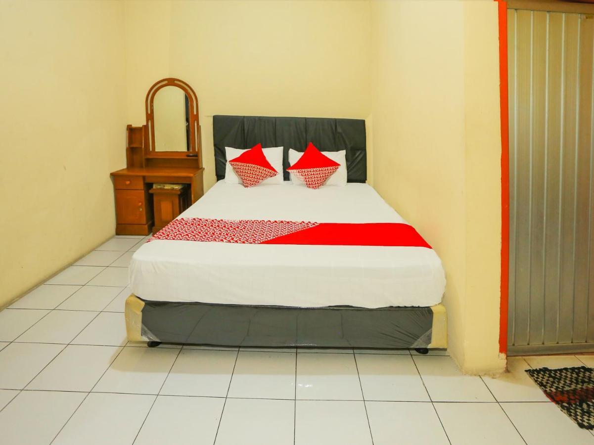 Oyo 93136 Hotel Santo Djaya 2 ボゴール エクステリア 写真