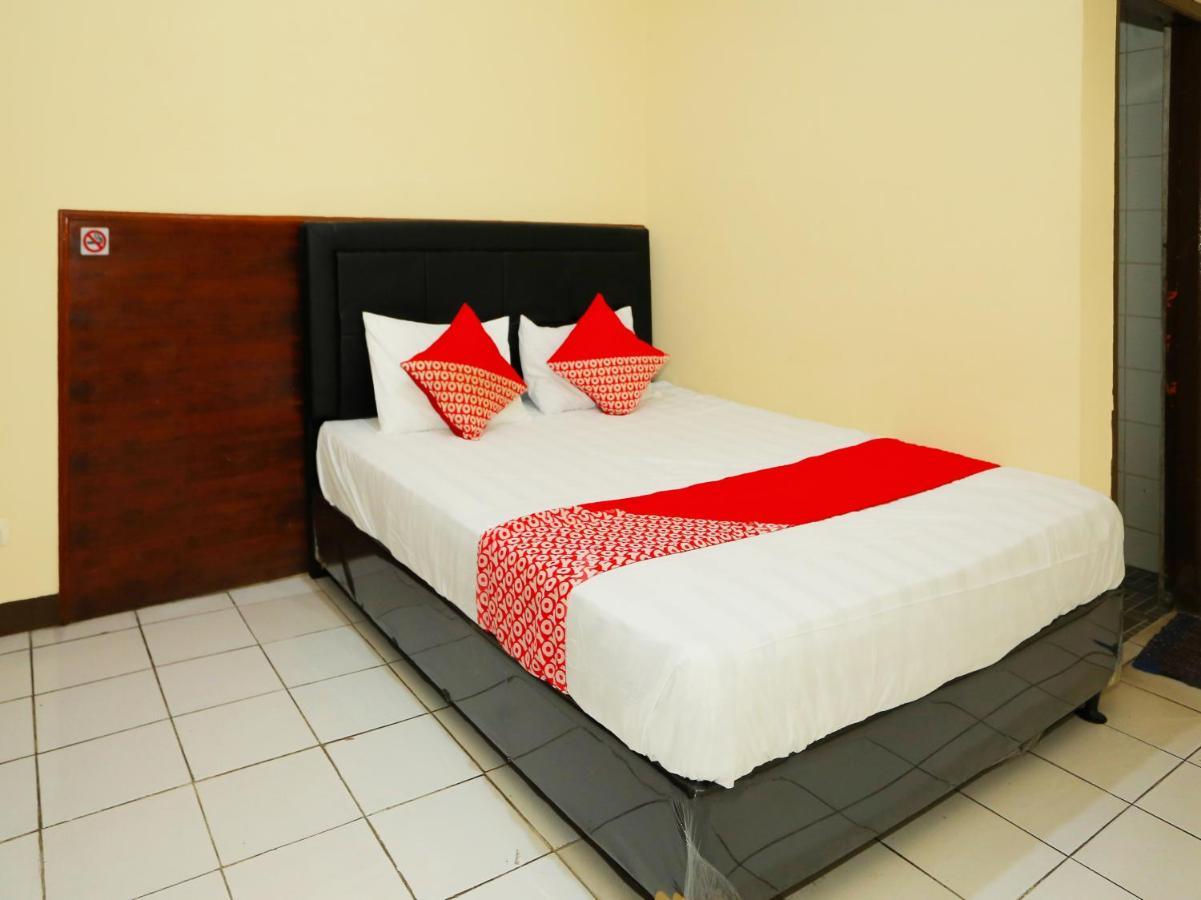 Oyo 93136 Hotel Santo Djaya 2 ボゴール エクステリア 写真