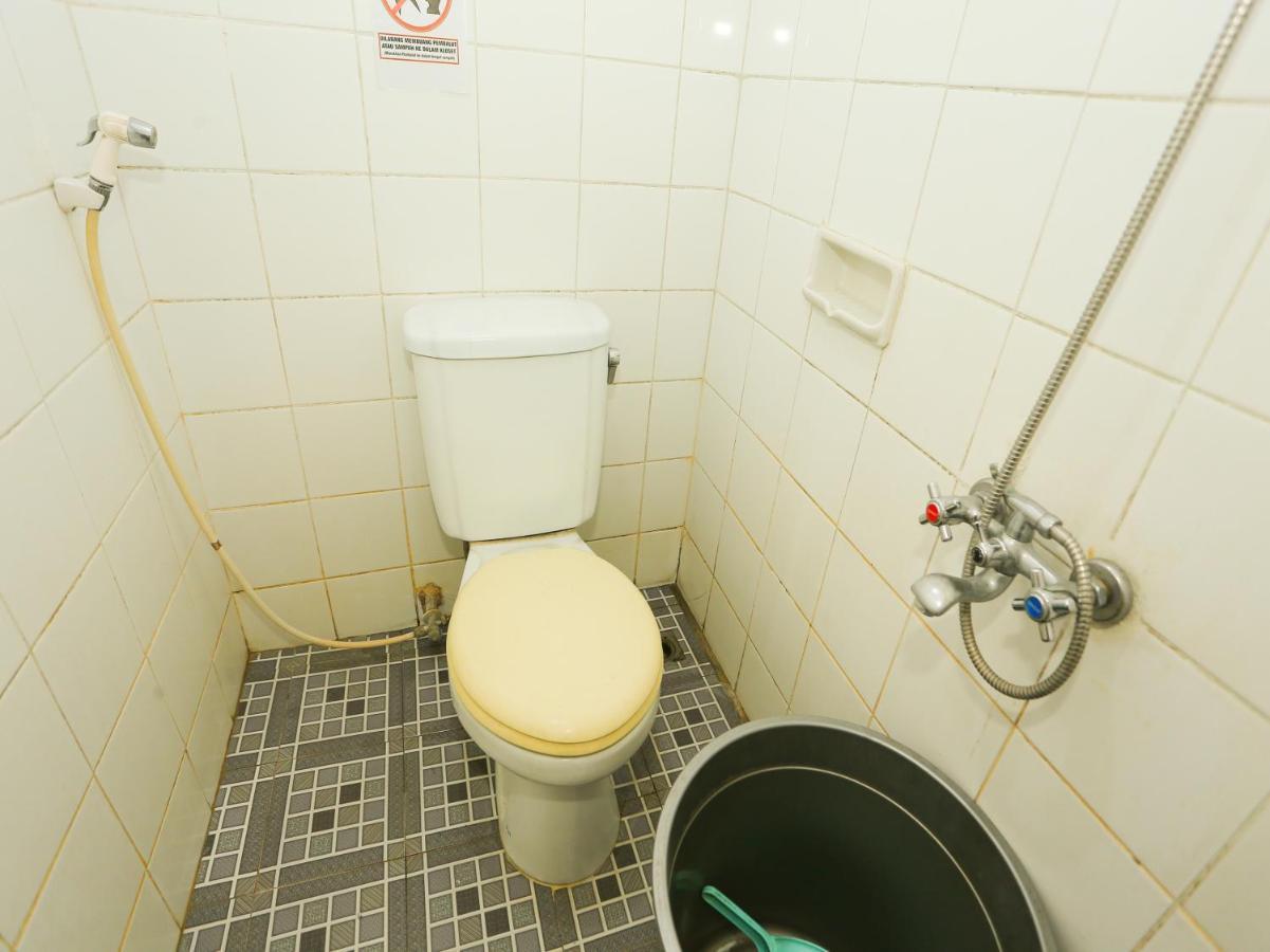 Oyo 93136 Hotel Santo Djaya 2 ボゴール エクステリア 写真